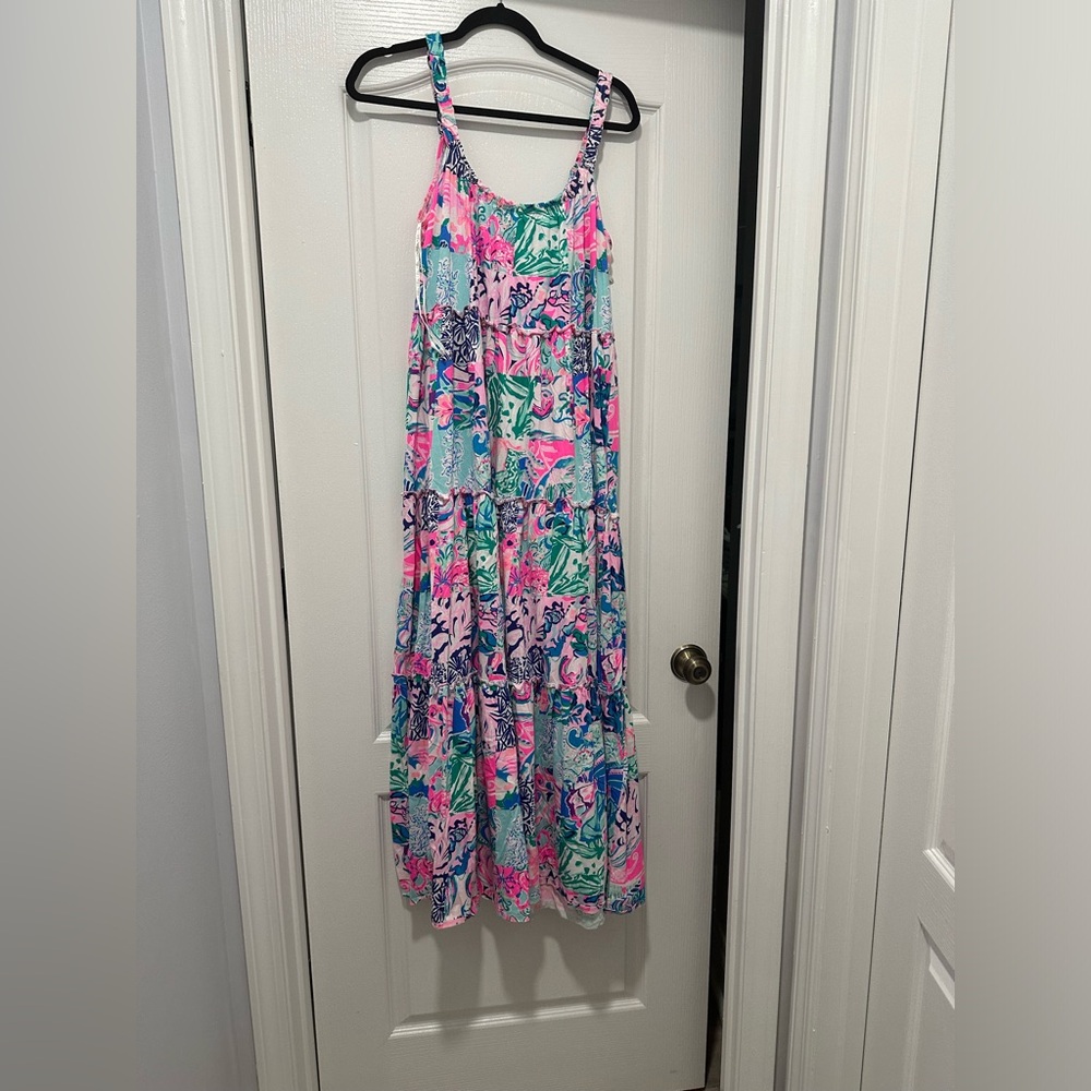 Lily Pulitzer Long Dress 
Size L
Good condition